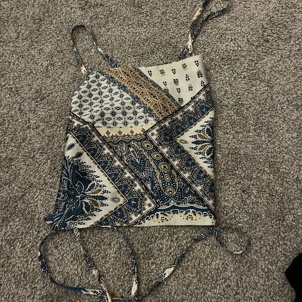 Silk lace back paisley top